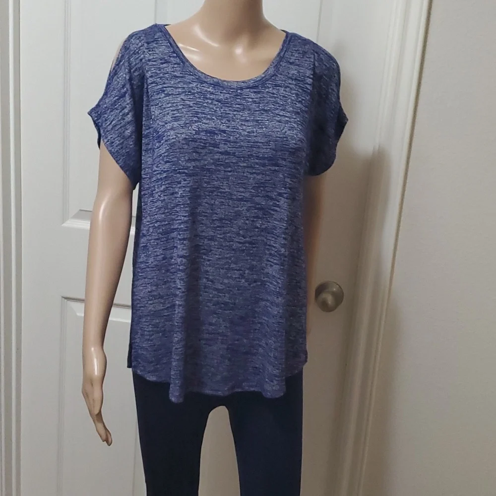 Apt.9 M marled blue and grey cold shoulder cozy knit medium weight top - Picture 2 of 7